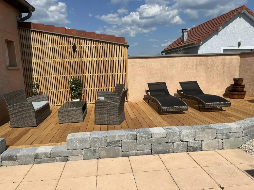 Terrasse et clair voie